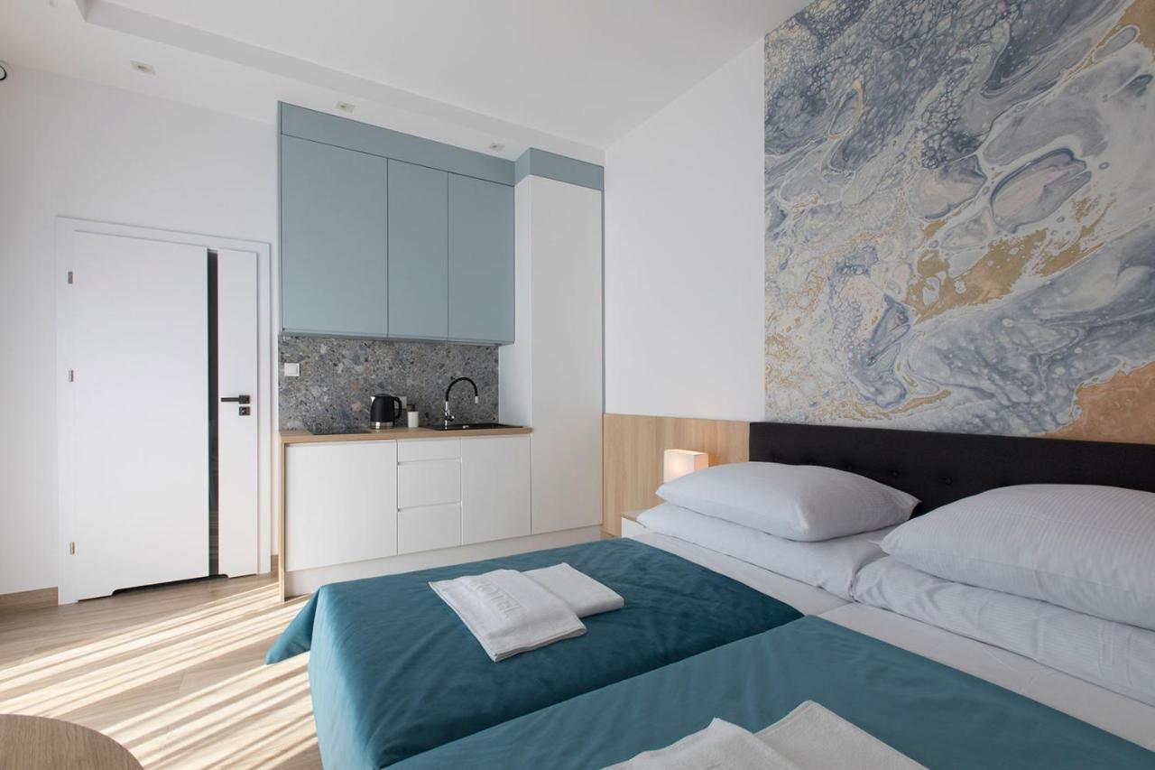Willa Przy Porcie - Apartamenty Z Aneksami Kuchennymi Ustka Buitenkant foto