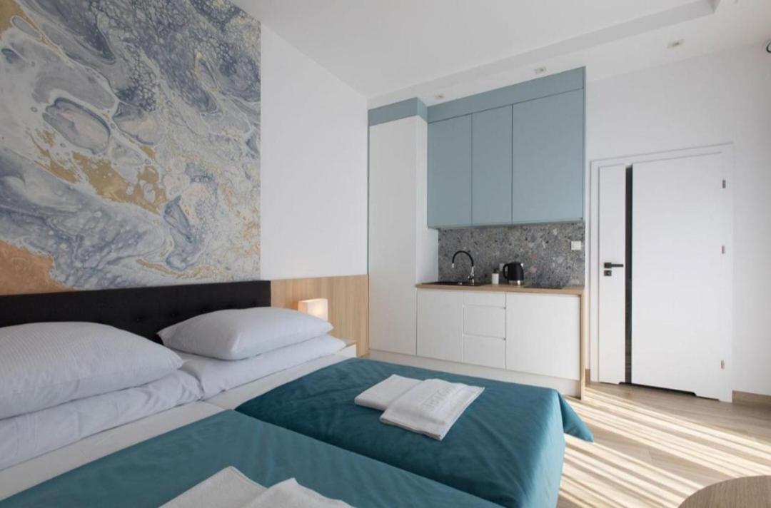 Willa Przy Porcie - Apartamenty Z Aneksami Kuchennymi Ustka Buitenkant foto